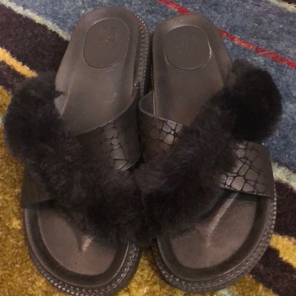 Black mixed fabric slides - Picture 2 of 2